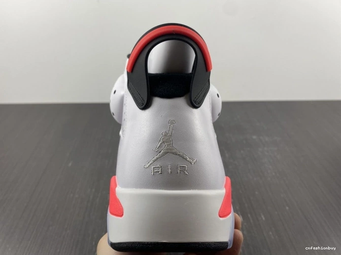 6 384664-123 Infrared Retro Jordan (2014) White 1017